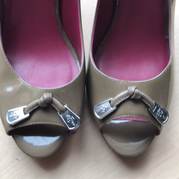 Super hot heels - Picture 6 of 6